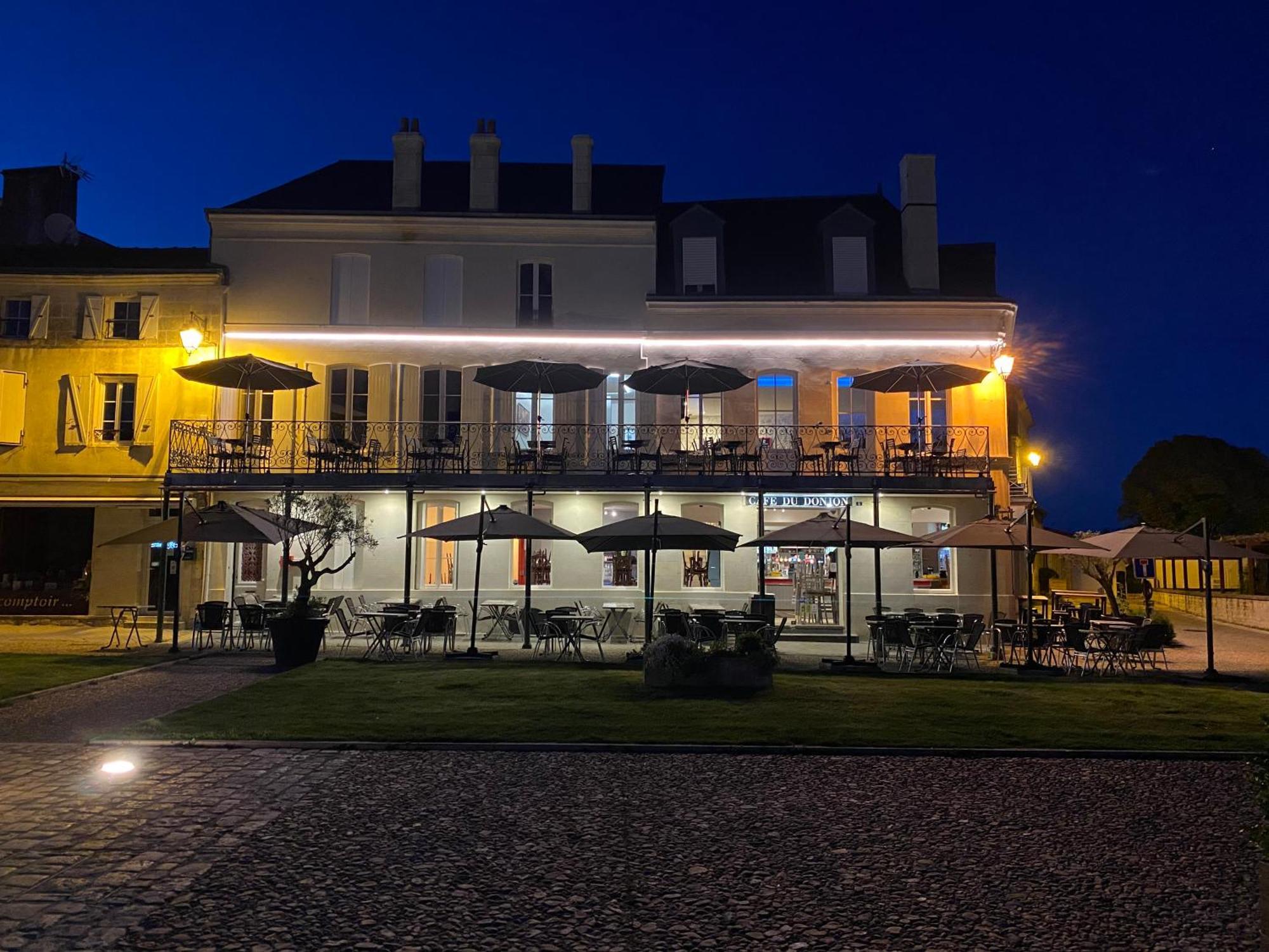 Chambre2 Face Au Donjon Пон Экстерьер фото
